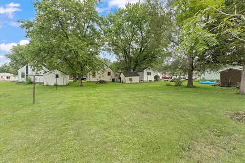 372 E Summer St, Paxton, IL 60957 photo 16