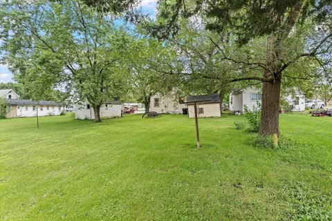 372 E Summer St, Paxton, IL 60957 photo 17