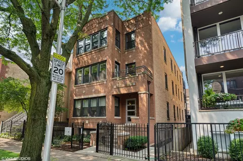 2310 N Leavitt Ave #2, Chicago, IL 60647