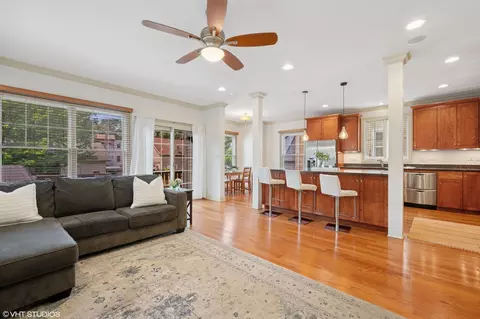 239 Circle Ave, Forest Park, IL 60130 photo 10