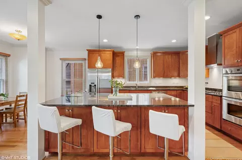 239 Circle Ave, Forest Park, IL 60130 photo 6