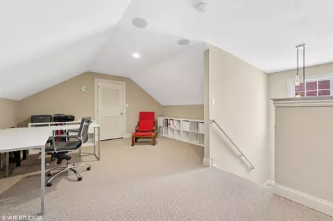 239 Circle Ave, Forest Park, IL 60130 photo 25