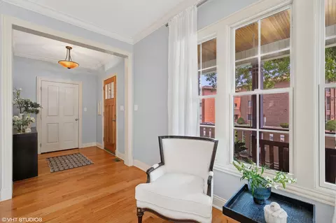 239 Circle Ave, Forest Park, IL 60130 photo 3