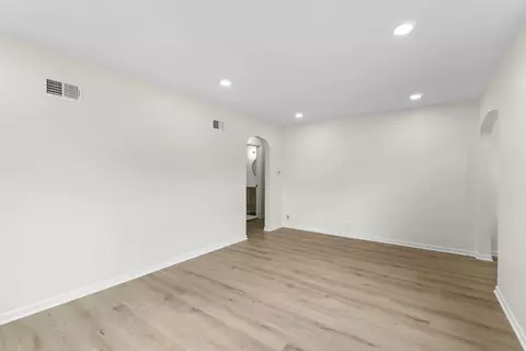 Living - 420 Ann St N, Elgin, IL 60120 photo 2 of 3