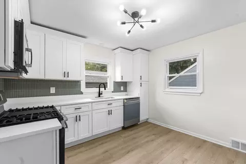 Kitchen - 420 Ann St N, Elgin, IL 60120 photo 1 of 3