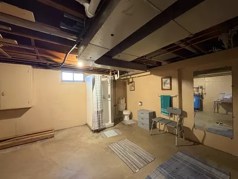 Bath - 7262 E 3200 N Rd, Manville, IL 61319 photo 3 of 3