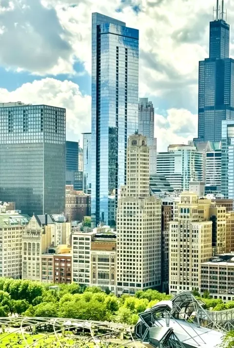 60 E Monroe St #5601, Chicago, IL 60603