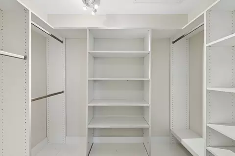 25 E Superior St #2402, Chicago, IL 60611 photo 19