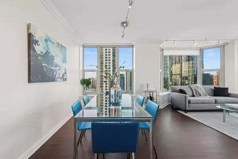 25 E Superior St #2402, Chicago, IL 60611 photo 6