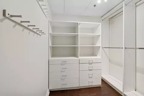 25 E Superior St #2402, Chicago, IL 60611 photo 20
