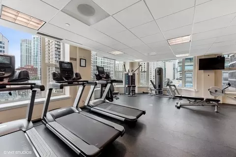 25 E Superior St #2402, Chicago, IL 60611 photo 25