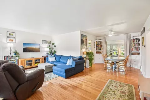 Living - 25 Nebraska St, Geneva, IL 60134 photo 1 of 2