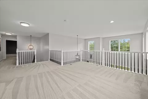 Entry Way - 300 Monument Rd, Elgin, IL 60124 photo 1 of 1