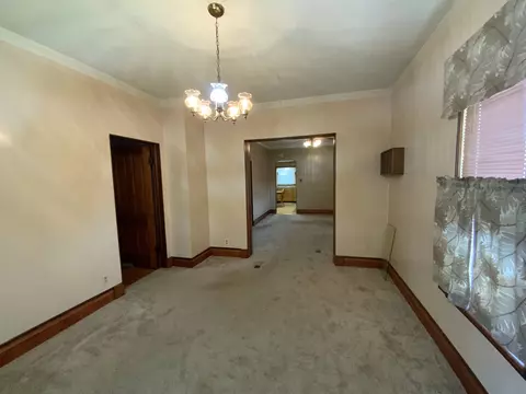 Living - 403 Edwards St, Aurora, IL 60505 photo 3 of 3