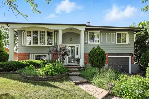 1774 Glen Lake Rd, Hoffman Estates, IL 60169