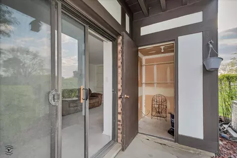 Other - 855 Johnstown Ln #A, Wheaton, IL 60189 photo 3 of 5