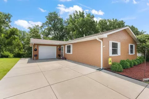 1431 Madison Ave, Dyer, IN 46311