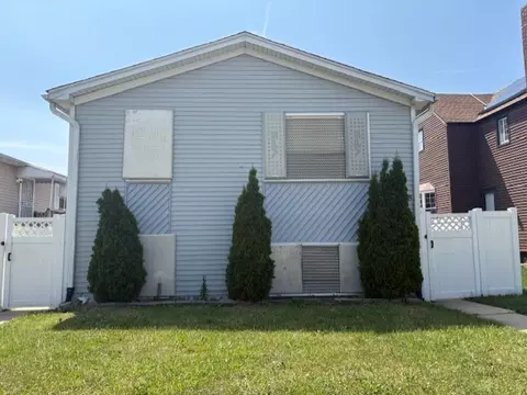 1104 S 6th Ave, Maywood, IL 60153