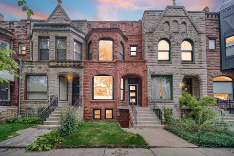 4752 S Champlain Ave, Chicago, IL 60615