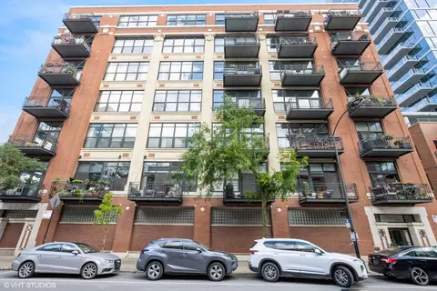 843 W Adams St #502, Chicago, IL 60607