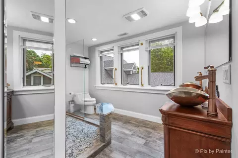 Bath - 2301 Fairview Ave, Johnsburg, IL 60051 photo 2 of 7