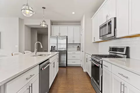 1 S056 Rhoads Way, Winfield, IL 60190 photo 3