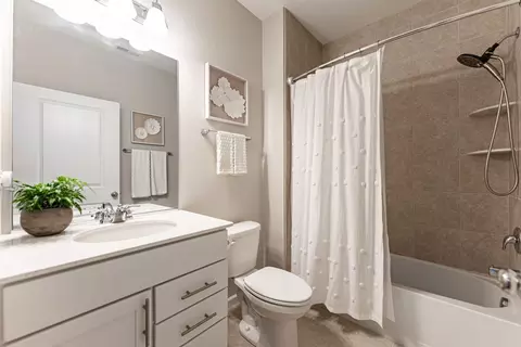 1 S056 Rhoads Way, Winfield, IL 60190 photo 18