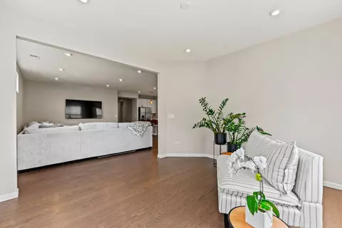 1 S056 Rhoads Way, Winfield, IL 60190 photo 9