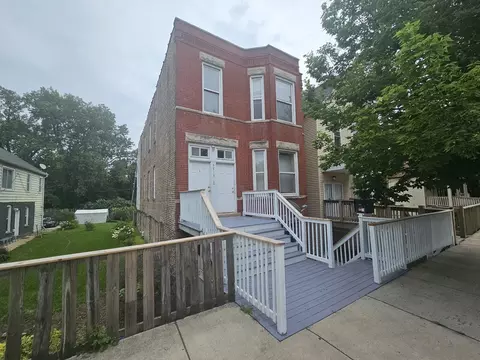 8813 S Buffalo Ave, Chicago, IL 60617