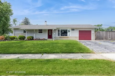 5500 Lapalm Dr, Oak Forest, IL 60452