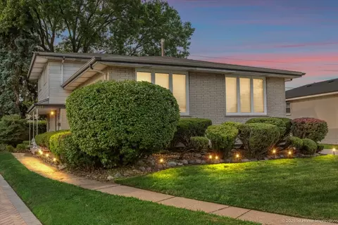 4405 W Fey Ln, Alsip, IL 60803