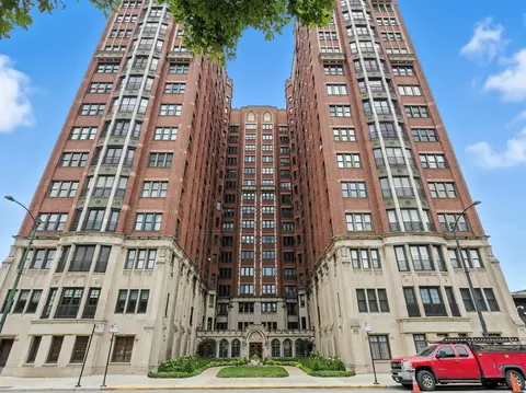 5832 S Stony Island Ave #12B, Chicago, IL 60637