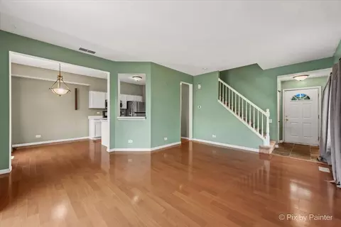 1661 Spaulding Rd, Bartlett, IL 60103 photo 4