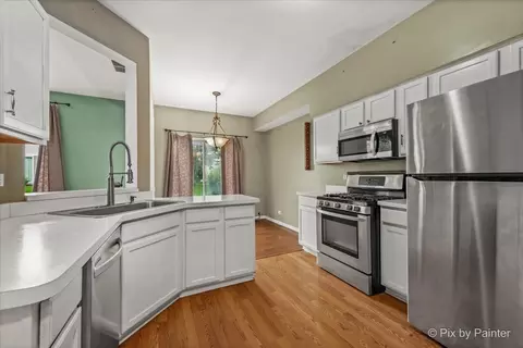 1661 Spaulding Rd, Bartlett, IL 60103 photo 10