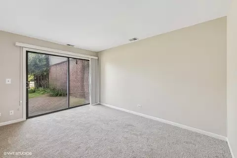 776 Golfview Dr, Roselle, IL 60172 photo 19