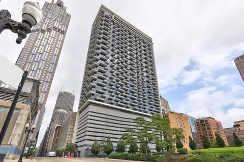 235 W Van Buren St #1410, Chicago, IL 60607