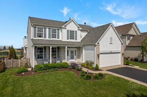 2027 Heatherstone Ct, Plainfield, IL 60586 photo 2
