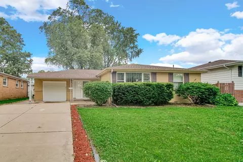 4335 Mann St, Oak Forest, IL 60452