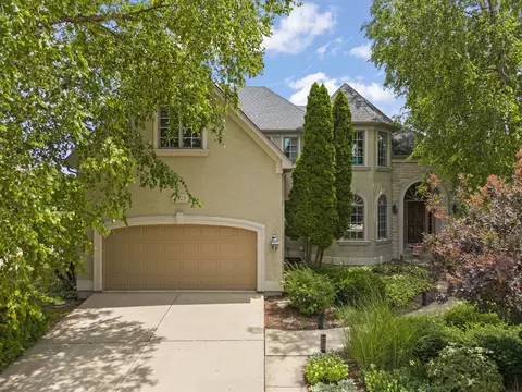 1123 Chadwick Ct, Aurora, IL 60502