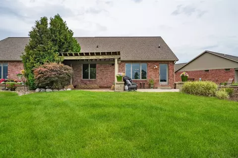 Exterior - 3903 Dunloe Pl, Bloomington, IL 61704 photo 11 of 11