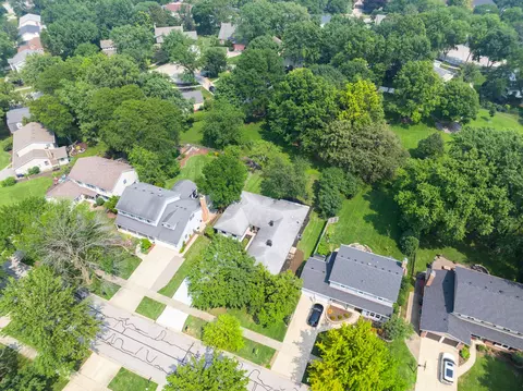 104 Devon Ln, Naperville, IL 60540 photo 51