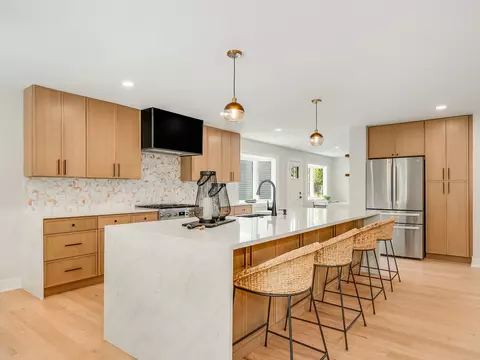 104 Devon Ln, Naperville, IL 60540 photo 8