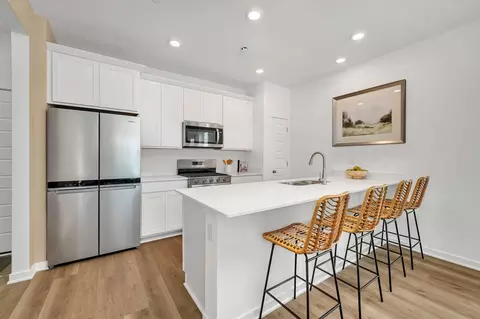 Kitchen - 2259 Riesling Rd, Oswego, IL 60543 photo 1 of 3