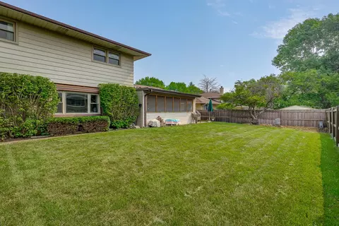 1813 E Maya Ln, Mount Prospect, IL 60056 photo 36
