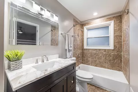 17005 Elm Dr, Hazel Crest, IL 60429 photo 15
