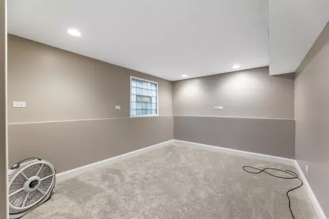 17005 Elm Dr, Hazel Crest, IL 60429 photo 11