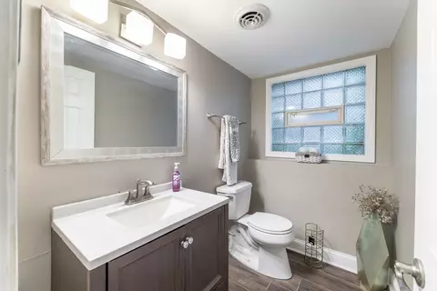 17005 Elm Dr, Hazel Crest, IL 60429 photo 10
