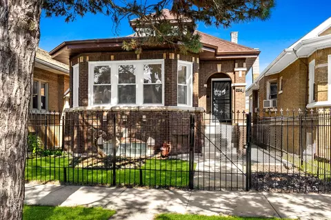 8245 S Justine St, Chicago, IL 60620