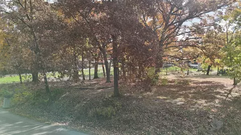 867 868 Lake Holiday Dr, Lake Holiday, IL 60548
