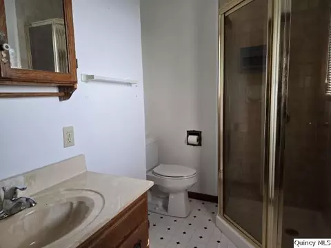 400 N 4th St, Carthage, IL 62321 photo 20